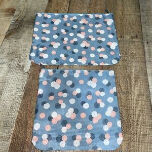 💜 2 travel bags new